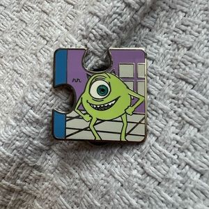 Disney Character Connection Mystery Puzzle Mike Wazowski Monster’s Inc. LE Pin